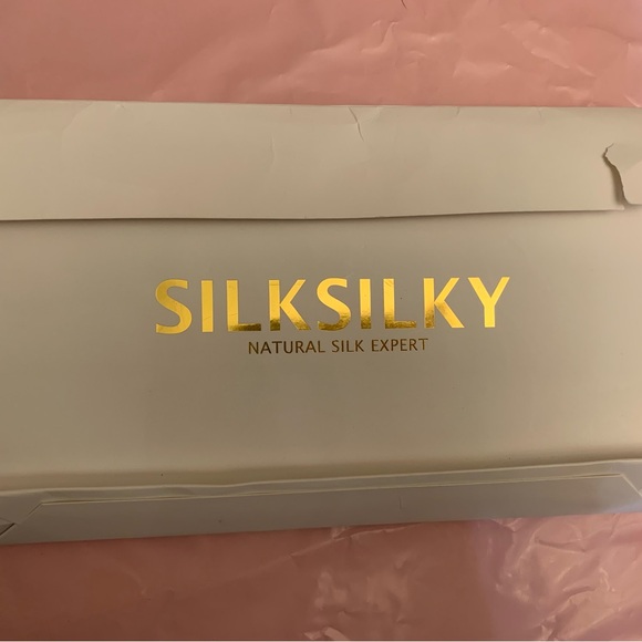 Pink Silk Camisole. NWT - Picture 5 of 7